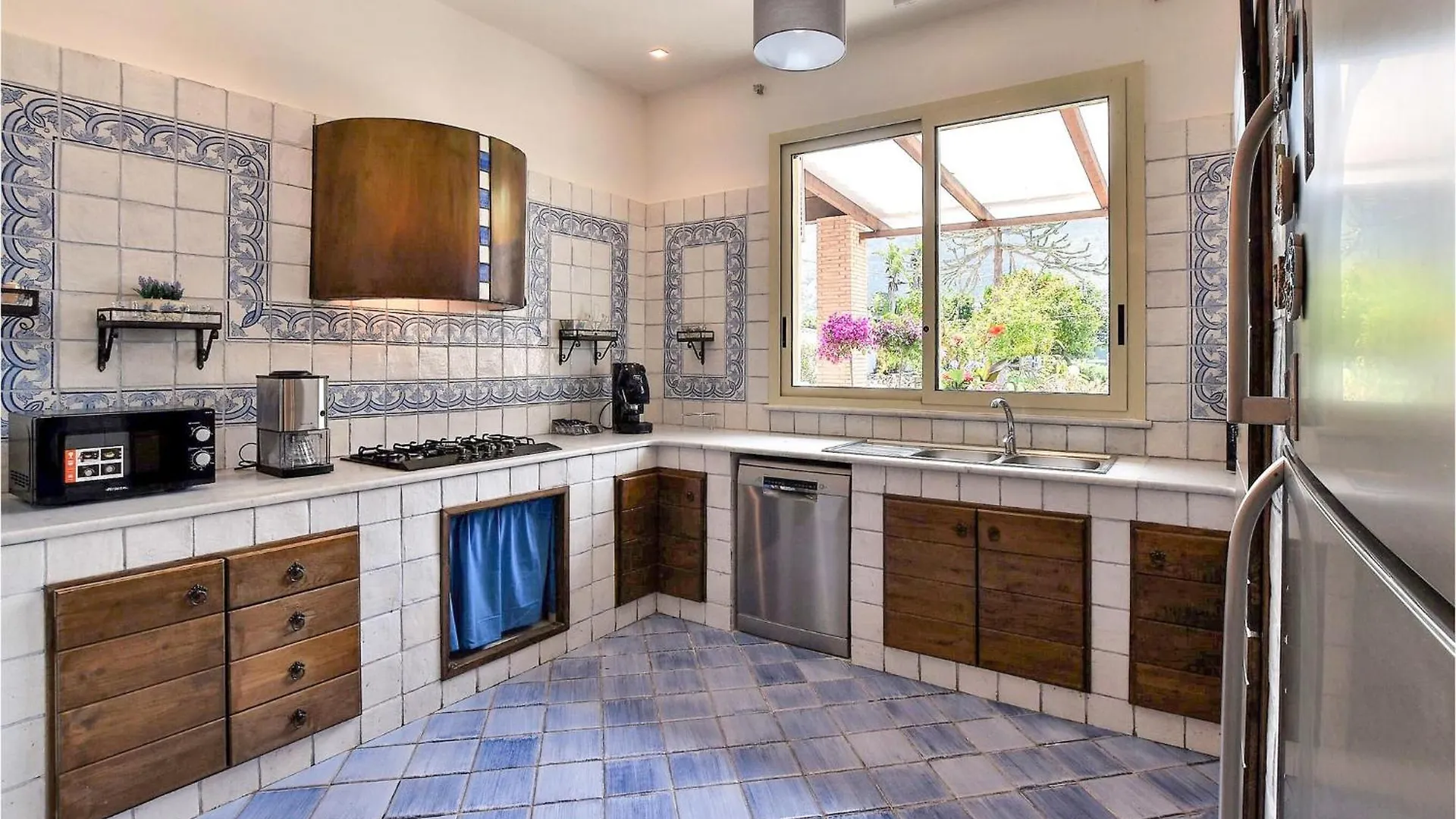 Gorgeous Home In Terrasini 0*,  Ιταλία