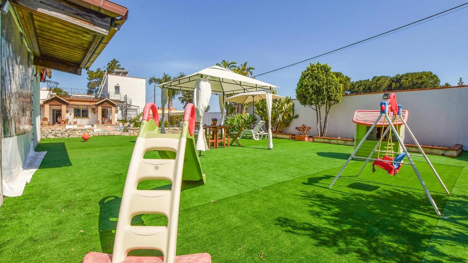 Holiday home Gorgeous Home In Terrasini