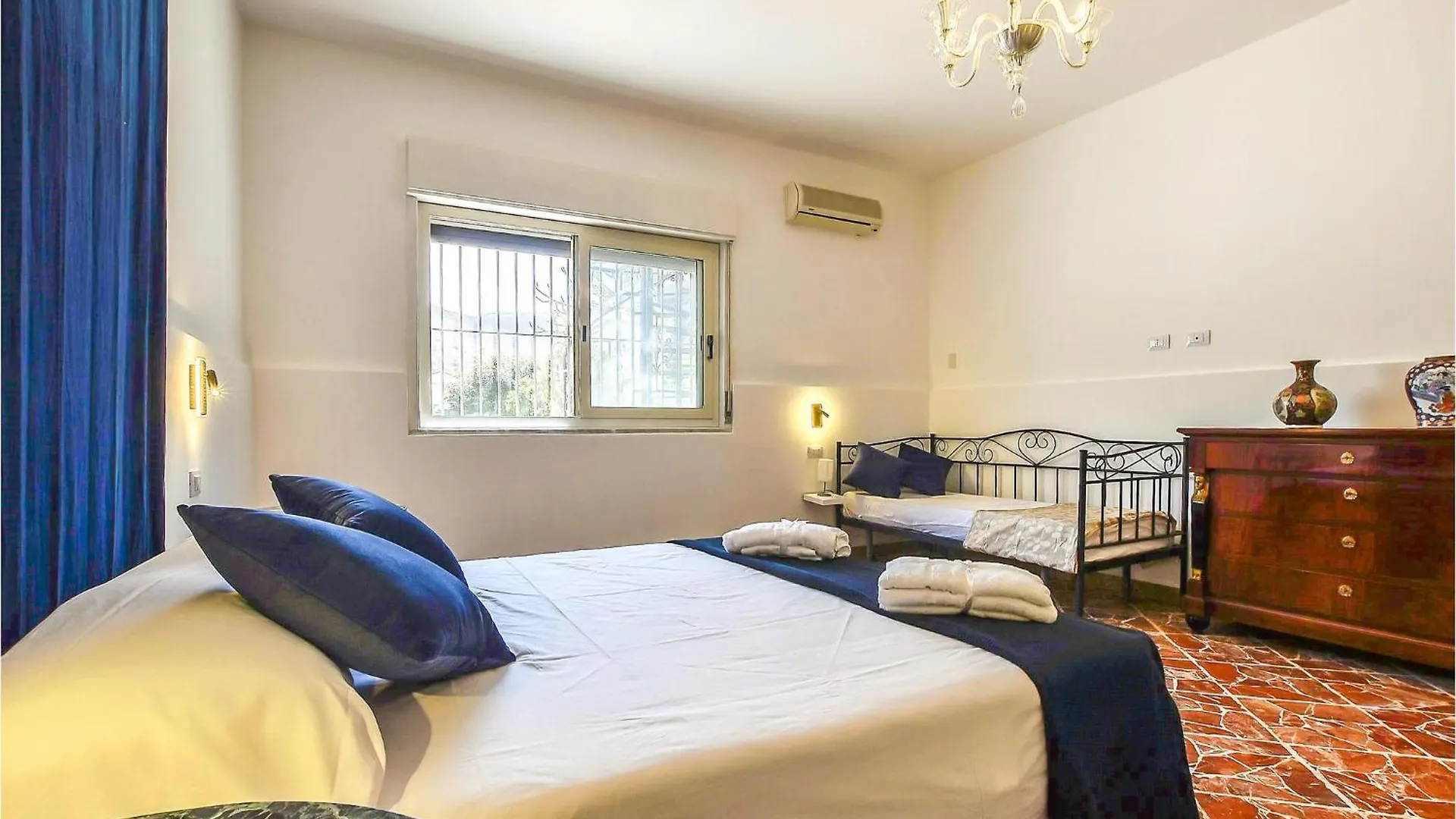 Gorgeous Home In Terrasini Holiday home