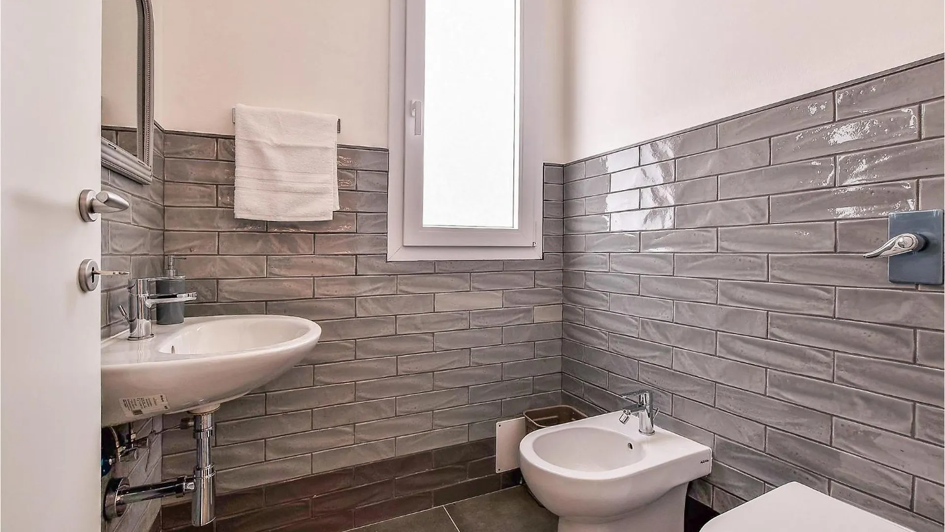 Gorgeous Home In Terrasini